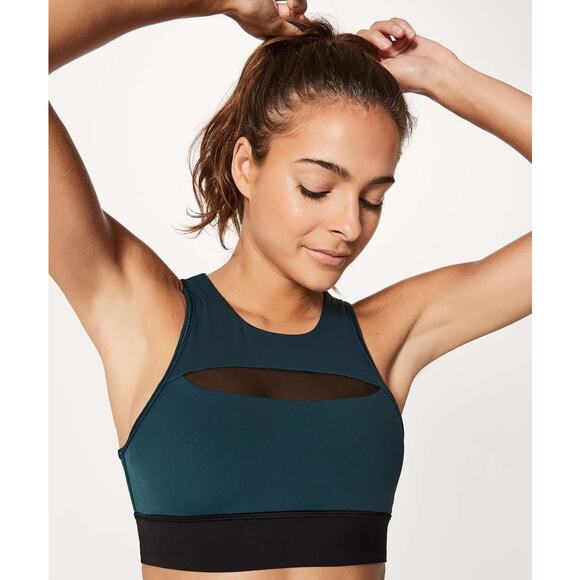 Lululemon Run The Day Bra - Picture 4 of 5